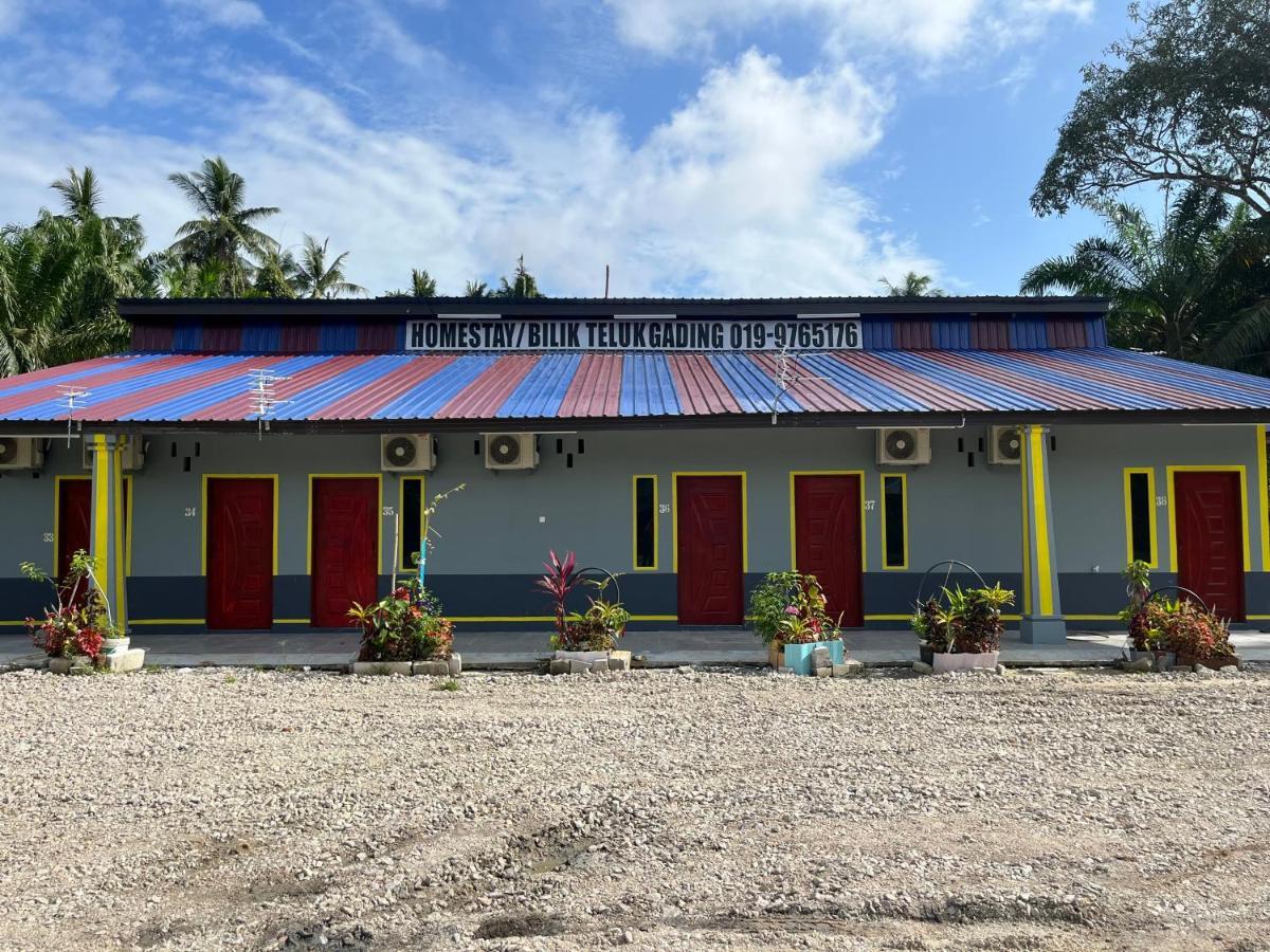 Homestay/Bilik Teluk Gading Kuala Rompin Exterior photo